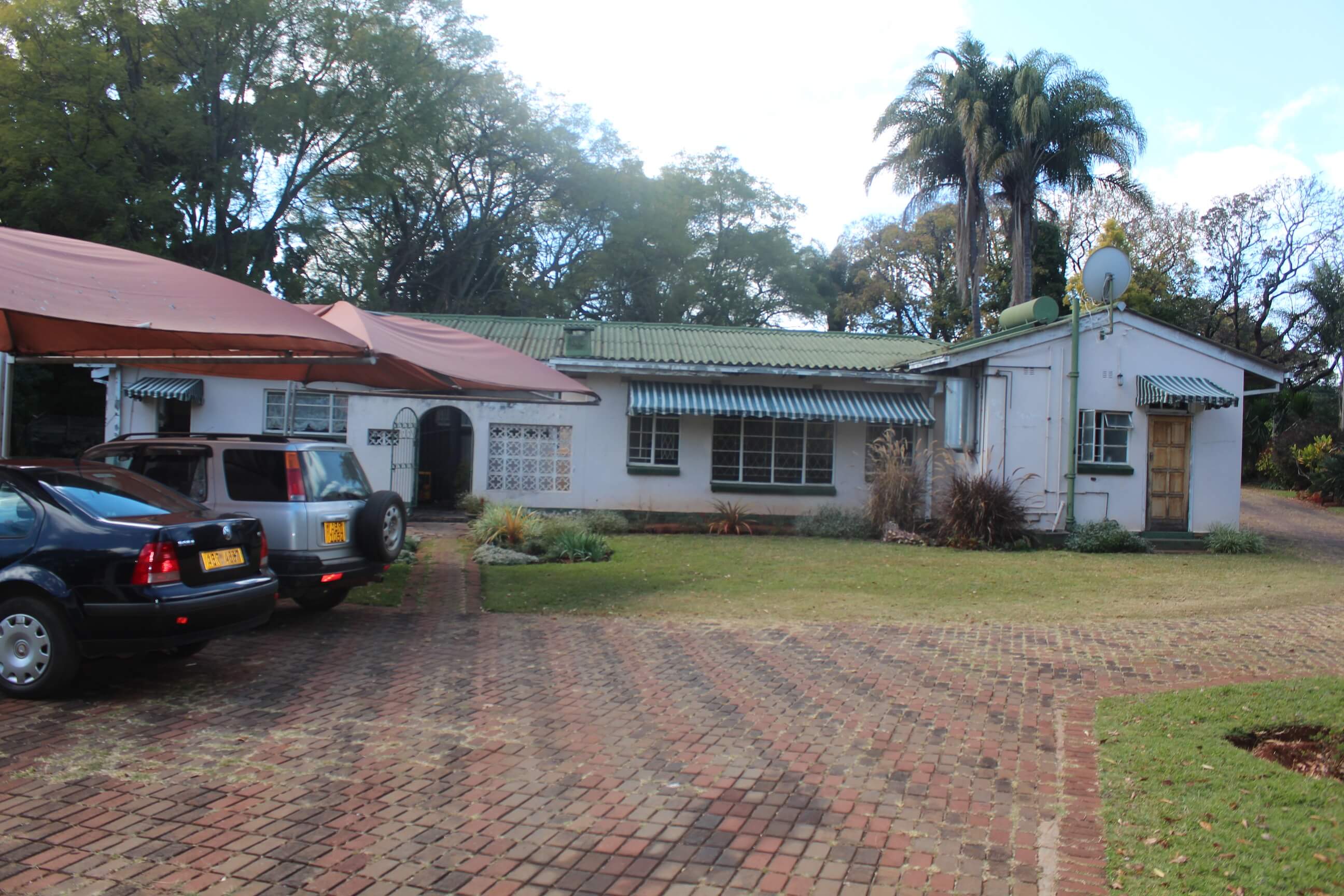 Property for Sale by Auction: Mt Pleasant